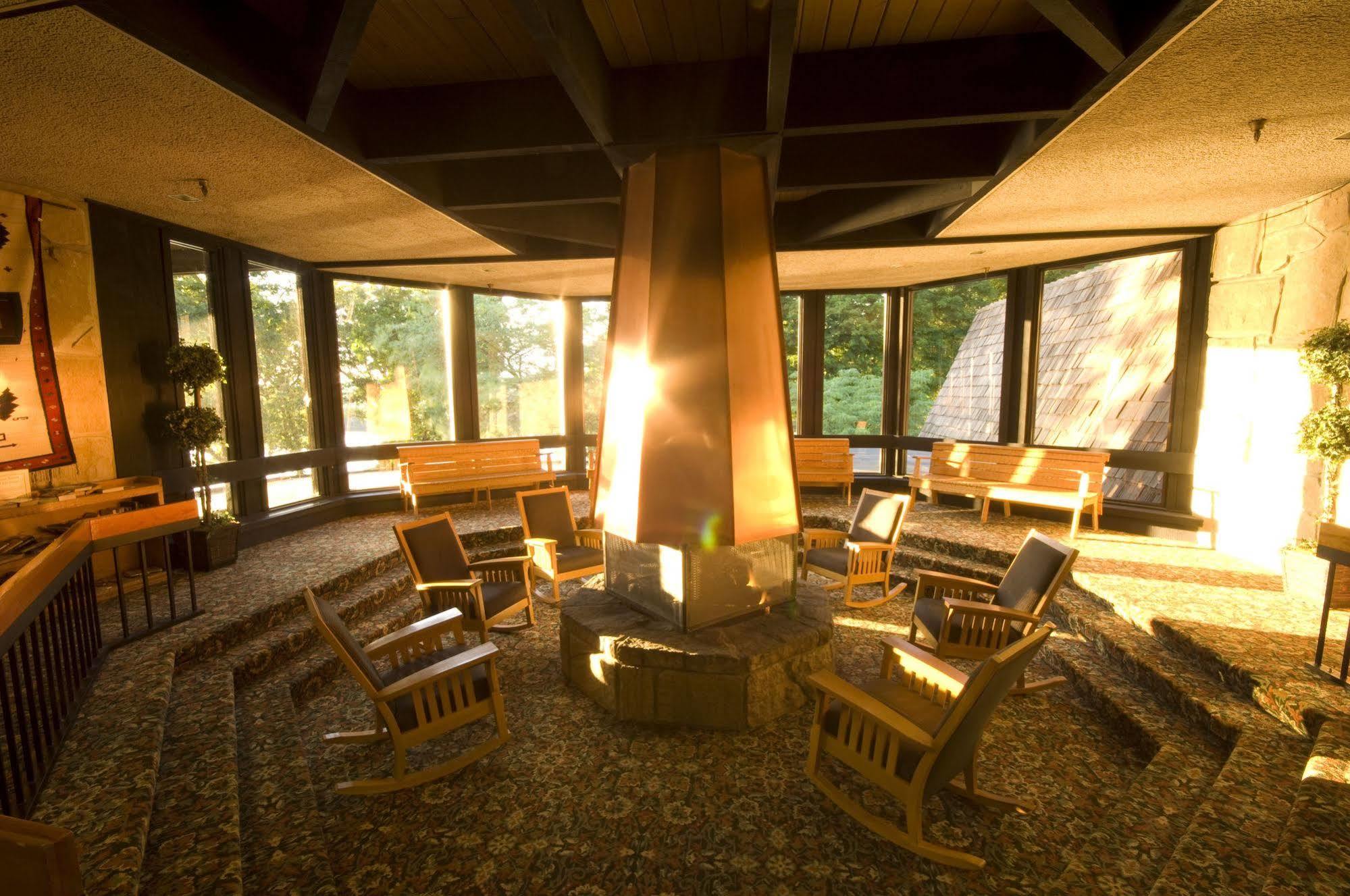 Mohican Lodge And Conference Center Perrysville Exteriér fotografie