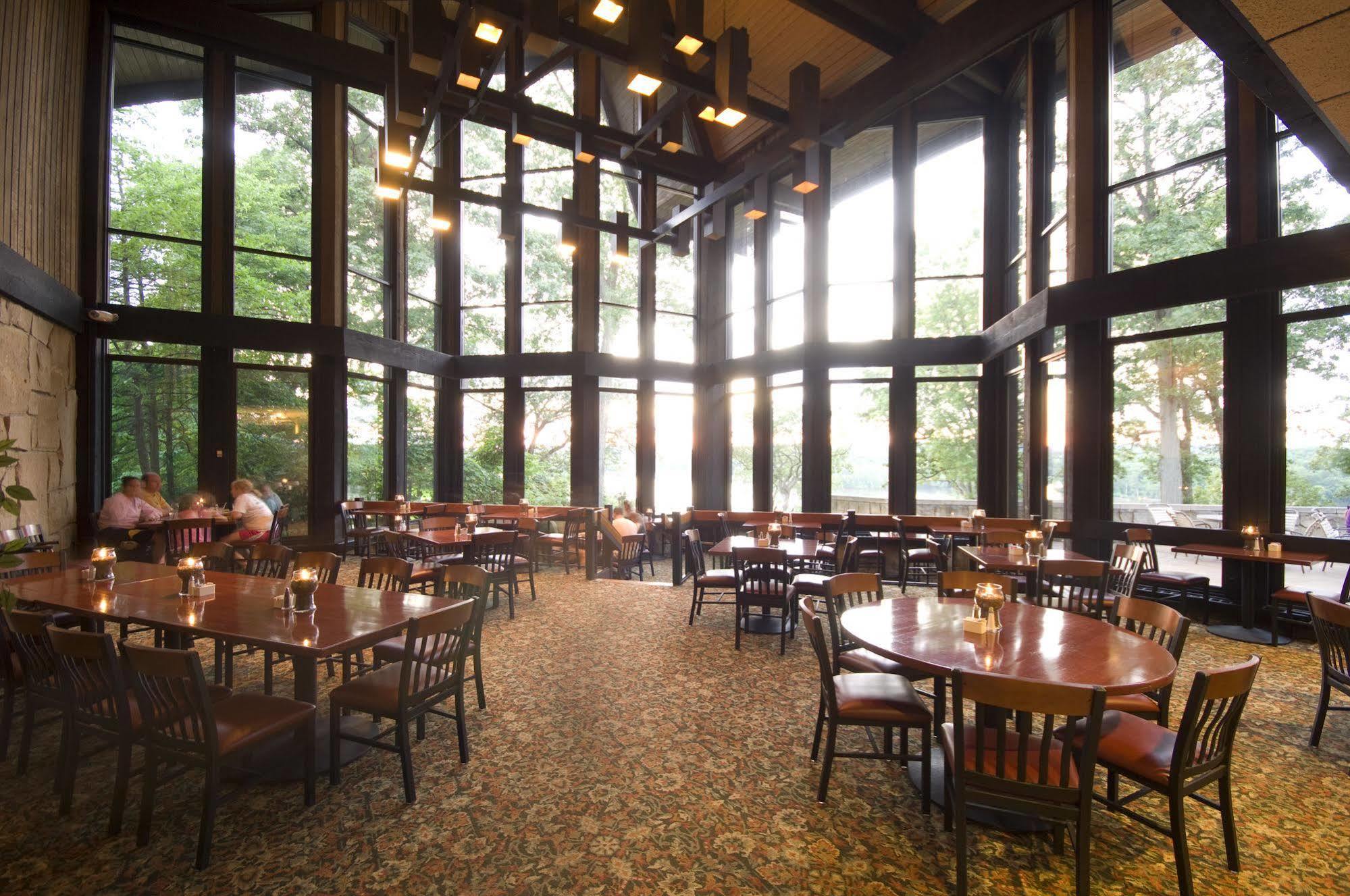 Mohican Lodge And Conference Center Perrysville Exteriér fotografie
