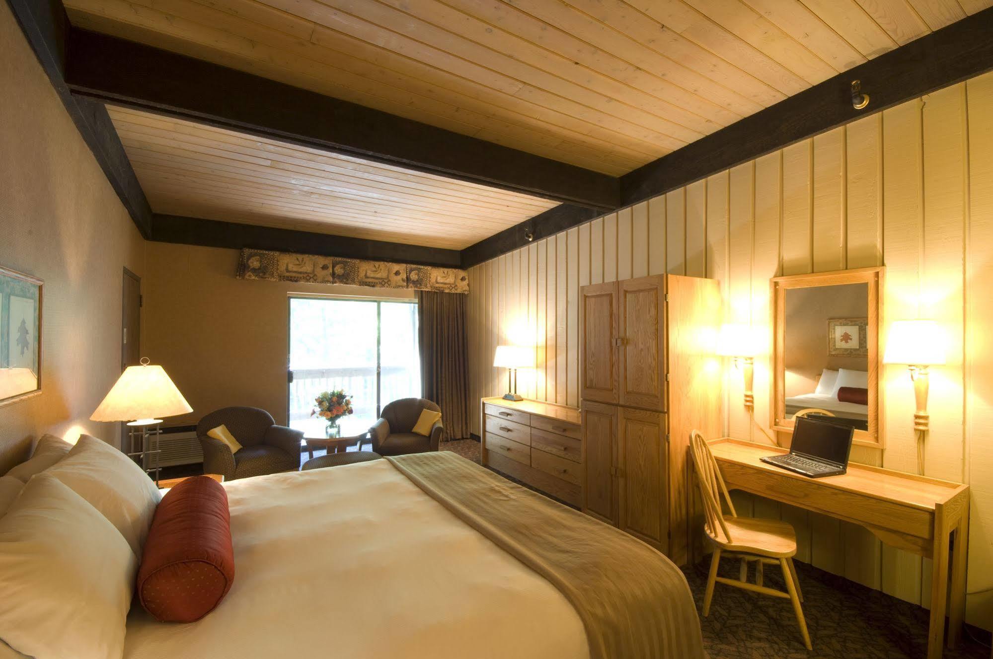 Mohican Lodge And Conference Center Perrysville Exteriér fotografie
