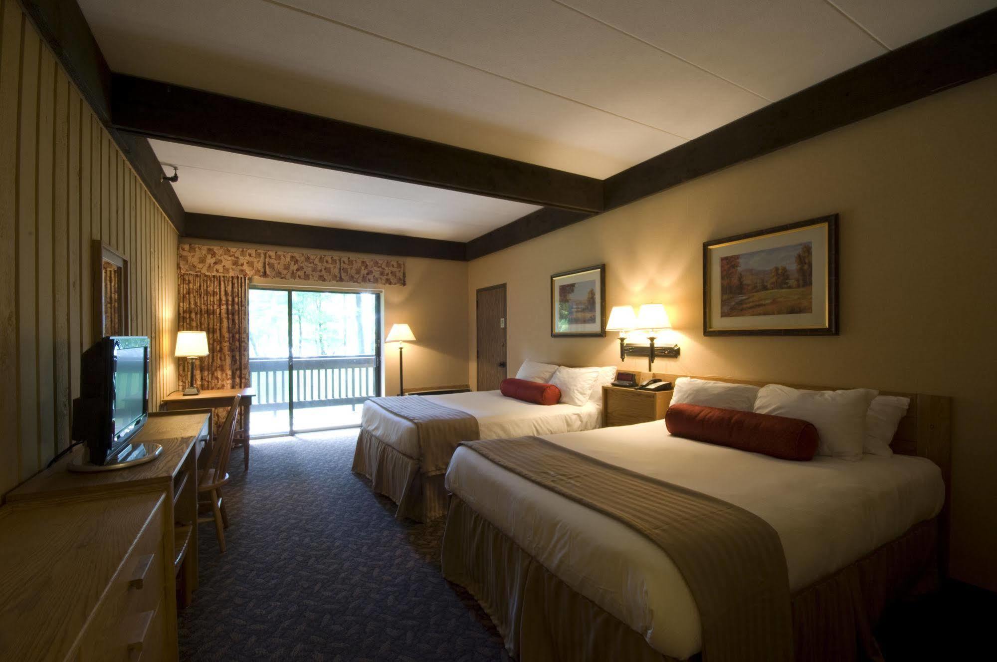 Mohican Lodge And Conference Center Perrysville Exteriér fotografie